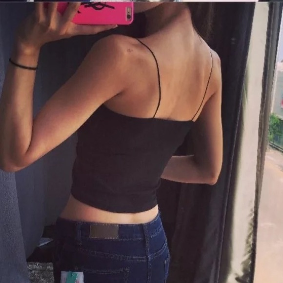 Top - Picture 2 of 4